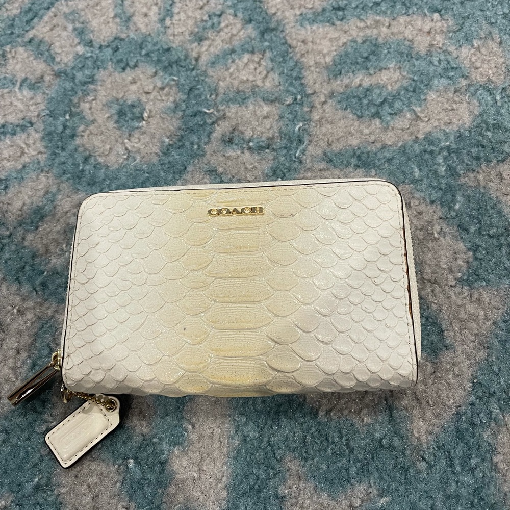 Coach wallet